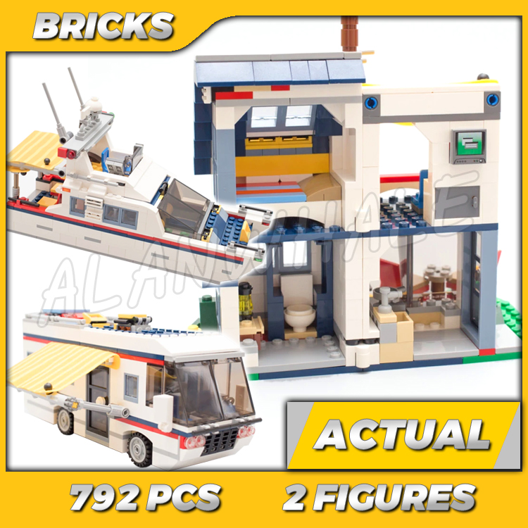 Model Kit Yacht - 792ピース 3in1 クリエイティブバケーションゲッタウェイ キャンピングカー トレーラー付き サマーホームヨット