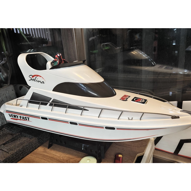 Model Kit Yacht - リモコンボート高速スピードボートモデルボートシミュレーションヨット手漕ぎボートモデルリモコンスピードボートおもちゃのボート飛行船