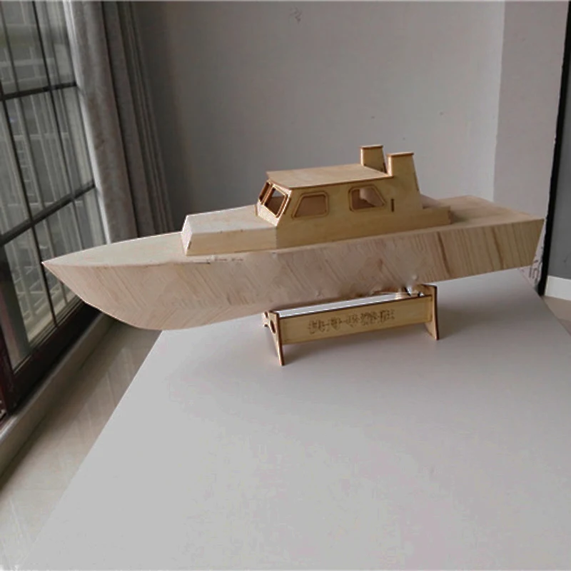 組み立てられたボートモデルキット Kuaizhou 木製組み - Model Kit Yacht のレビューと価格