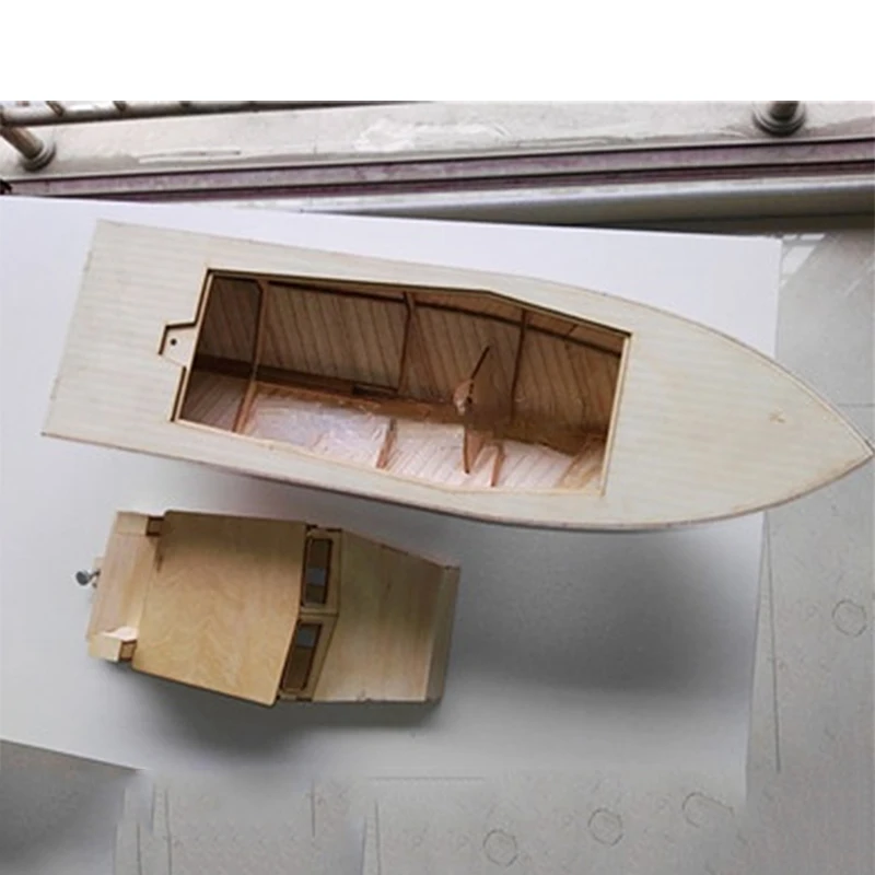 組み立てられたボートモデルキット Kuaizhou 木製組み - Model Kit Yacht のレビューと価格