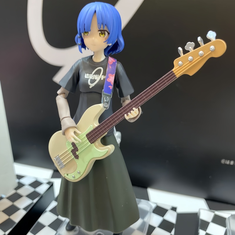 在庫あり バンダイ プラモデルキット 30mp ぼっち・ザ・ - Model Kit Ryo Yamada のレビューと価格
