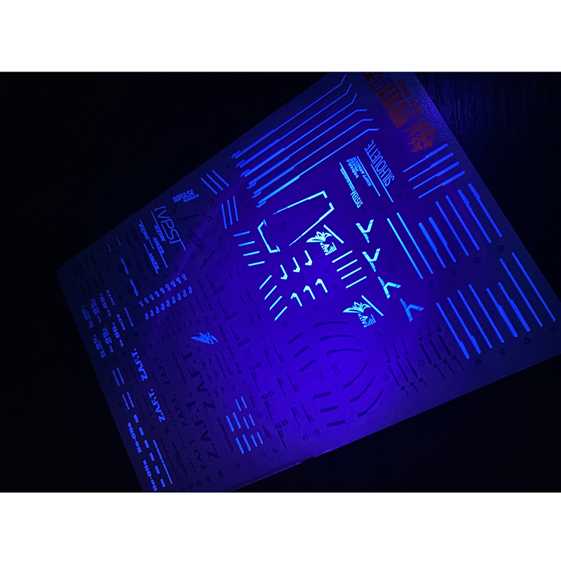モデルデカールウォータースライドデカールツール 1/100  - Model Kit Decals のレビューと価格
